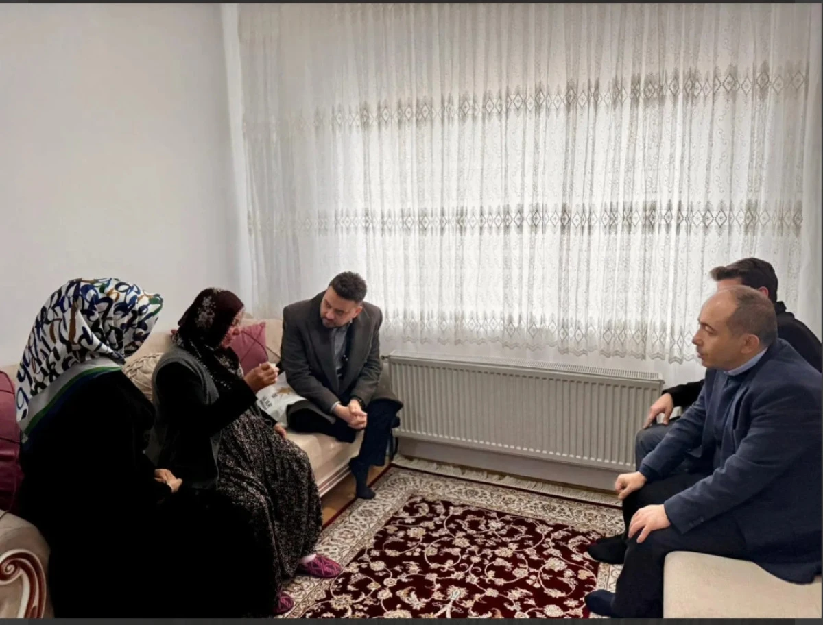 AK Parti Nevşehir İl Başkanı Ayg&uuml;n G&ouml;n&uuml;llere Dokundu