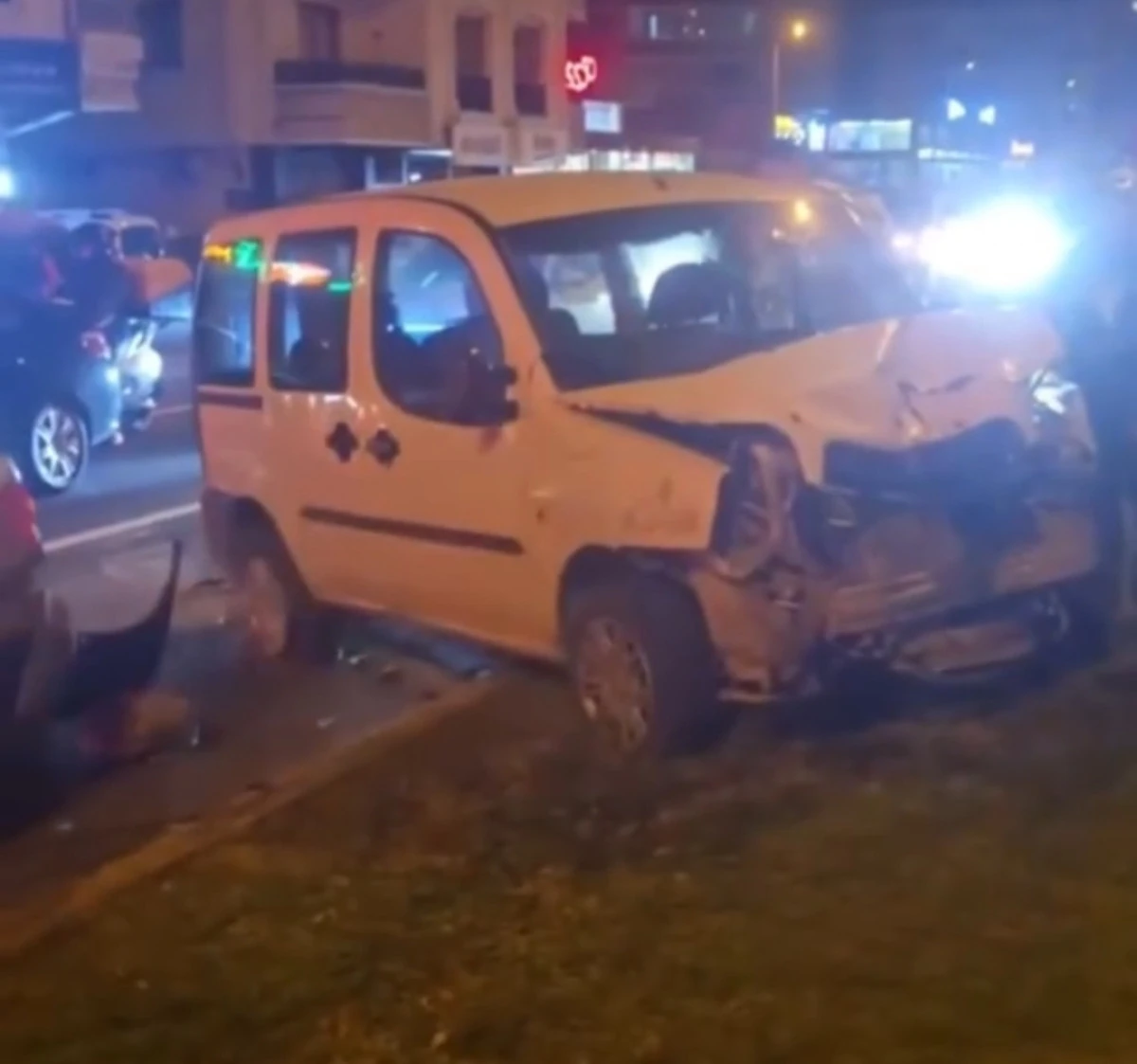 Alkollü Sürücü Aracını Bırakıp Kaçtı