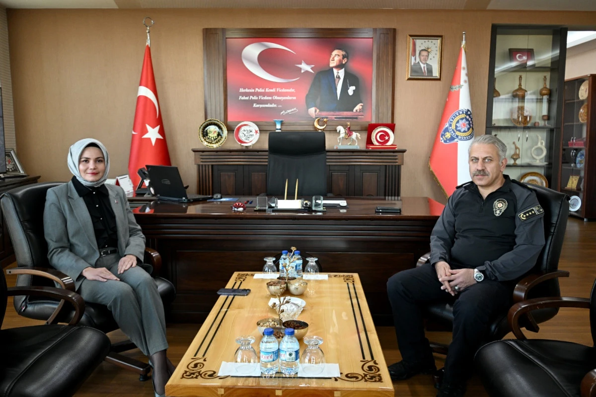 Derinkuyu Kaymakamı Esra Bozan&rsquo;dan Emniyet M&uuml;d&uuml;r&uuml; Karaman&rsquo;a Ziyaret