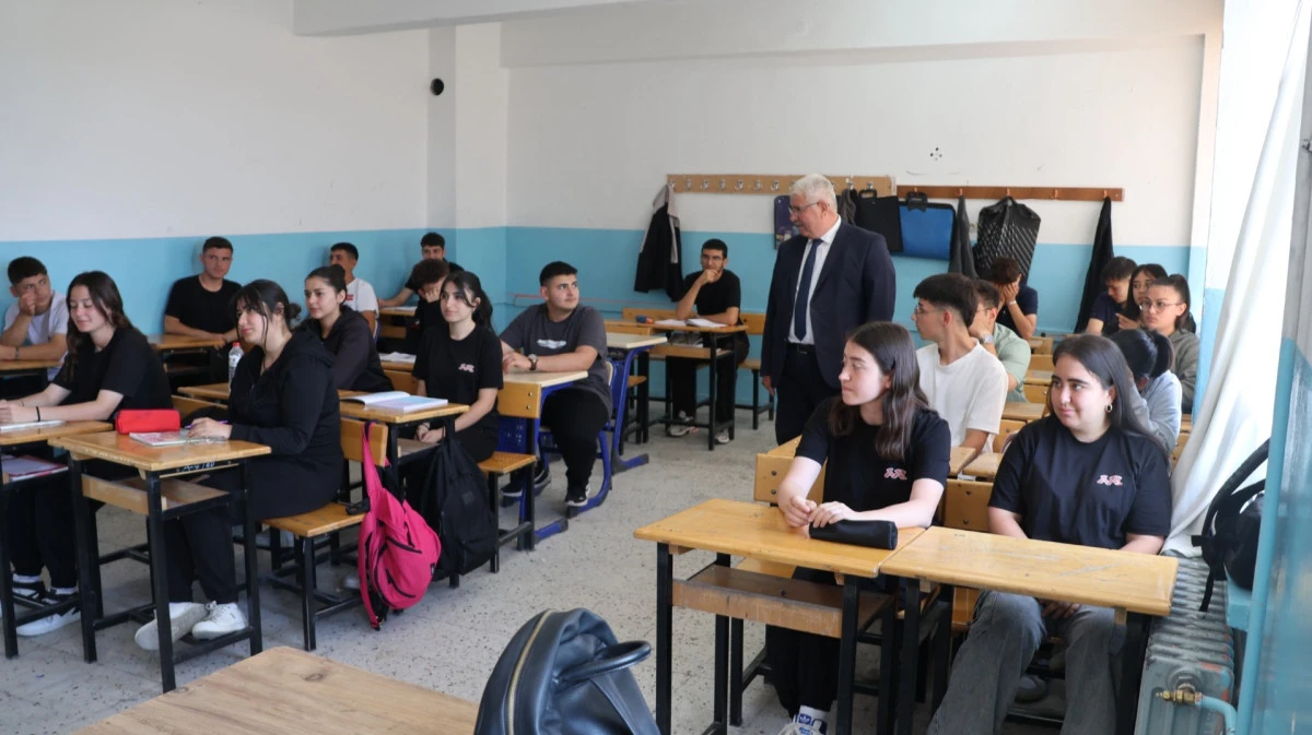 İl Millî Eğitim Müdürü Yusuf Yazıcı’dan Avanos Anadolu Lisesine Ziyaret