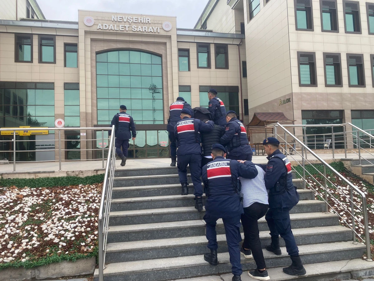 Kabak &Ccedil;ekirdeği Hırsızları Tutuklandı