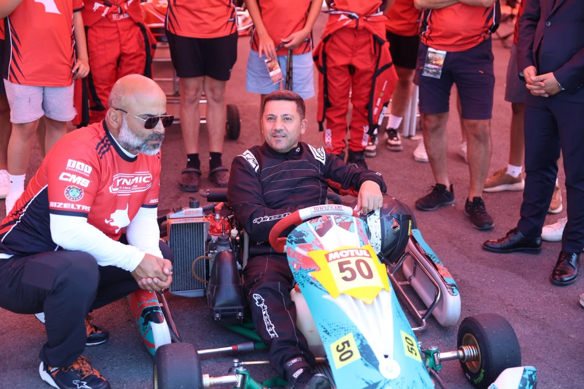 Kapadokya Motor Sporları Kompleksi'nde Heyecan Başladı: İlk S&uuml;r&uuml;ş Başkan&rsquo;dan
