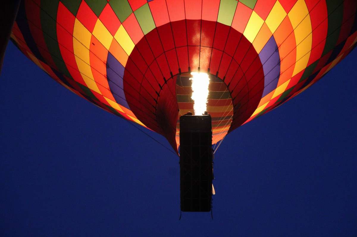 Kapadokya`yı 2023 yılında 615 bin 63 turist kuşbakışı izledi.