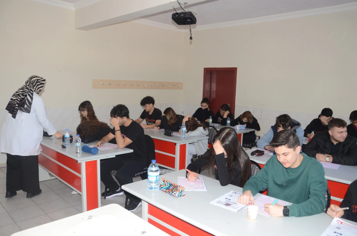 Kardelende kardeş okullarla büyük YKS provası