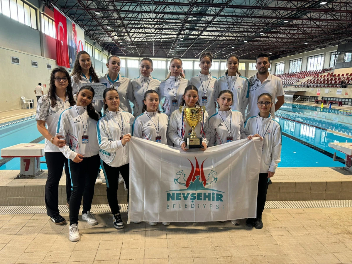 Nevşehir Belediyesi U16 Kadın Sutopu Takımı Cumhuriyet Kupası’nda 3. Oldu