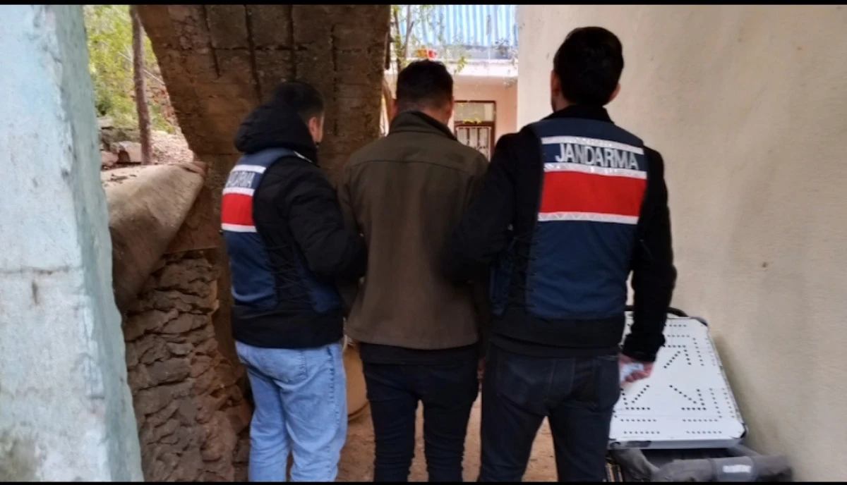 Nevşehir Merkezli 5 İlde "Rent-a-Car" Operasyonu: 6 Tutuklama!