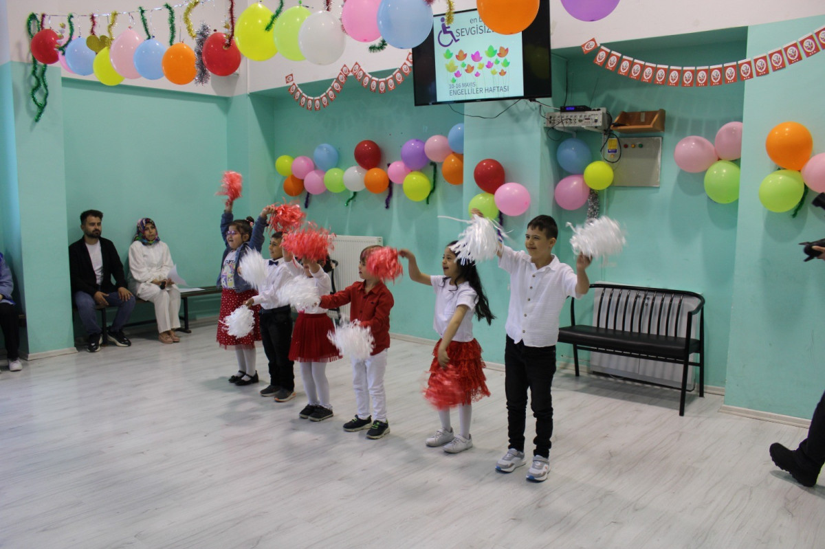 Nevşehir Özel Eğitim Uygulama Okulu (ıı. Kademe) Tarafından “Engelliler Haftası” Etkinlikleri Düzenlendi