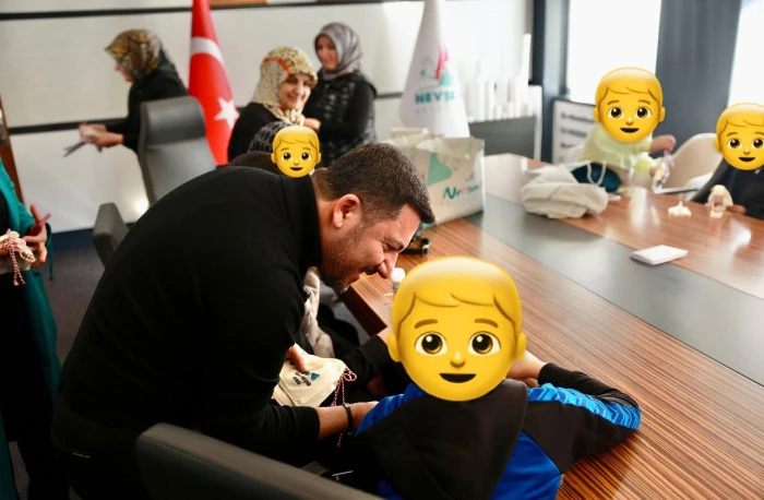 NEVŞEHİR&rsquo;DE BAYRAM SEVİNCİ: RASİM AMCALARINDAN &Ccedil;OCUKLARA ANLAMLI HEDİYE