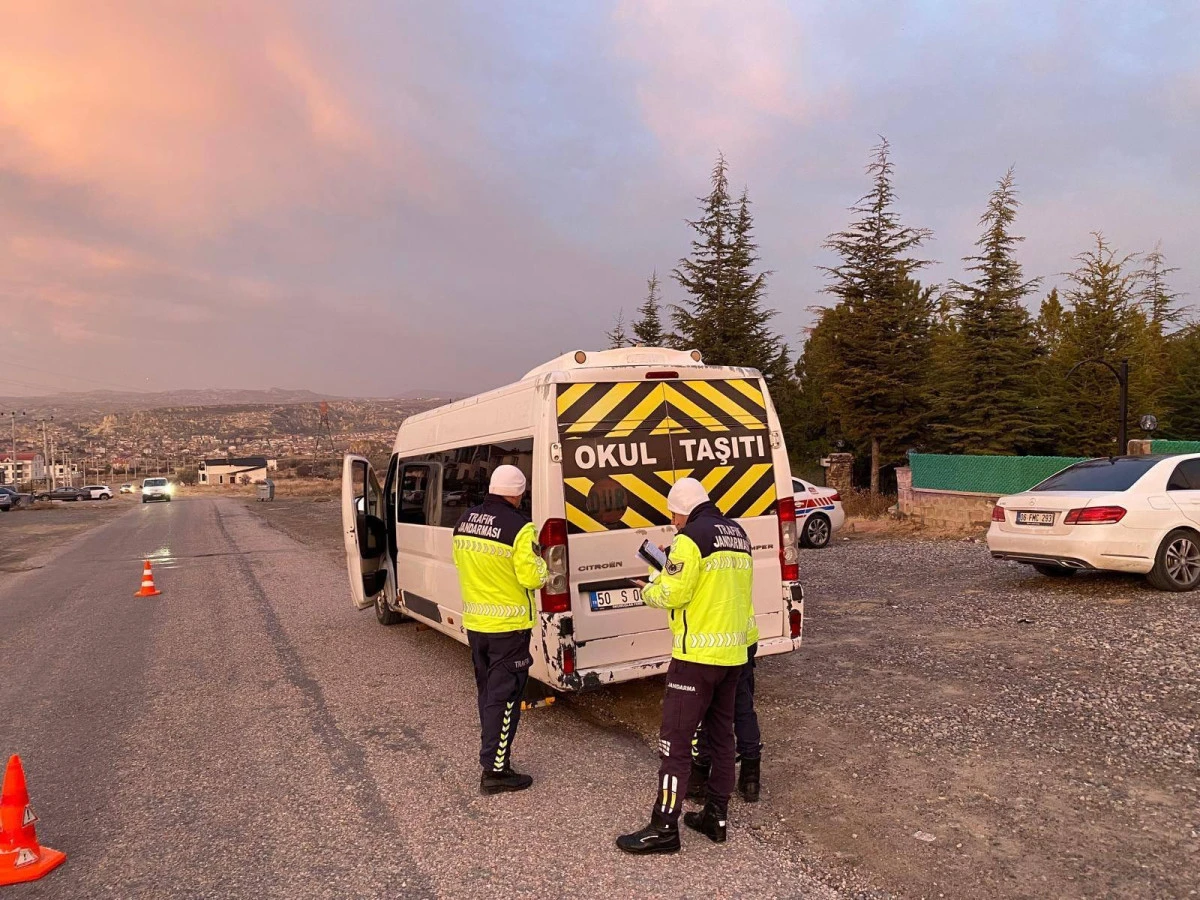 Nevşehir&rsquo;de &Ouml;ğrenciler G&uuml;vende: Okul Servislerine Sıkı Markaj!