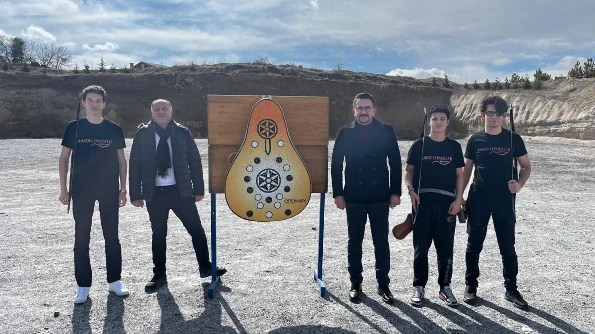 Ok&ccedil;ulukta şampiyon Kardelen&rsquo;den   