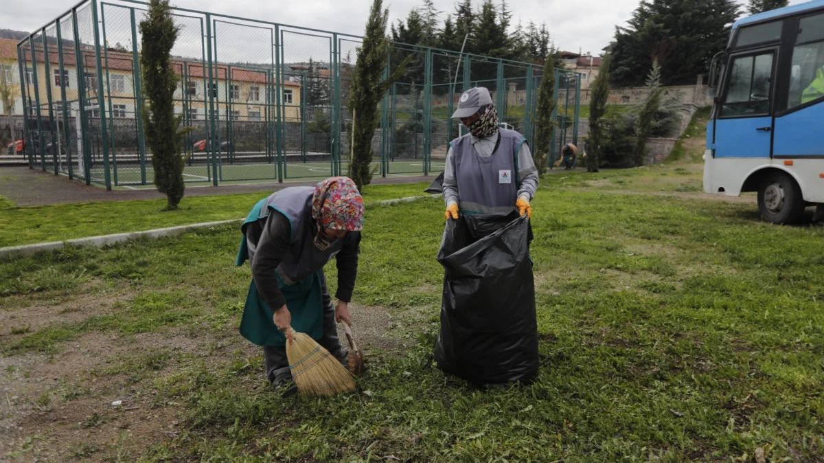 Sümer Mahallesi’nde Temizlik Seferberliği