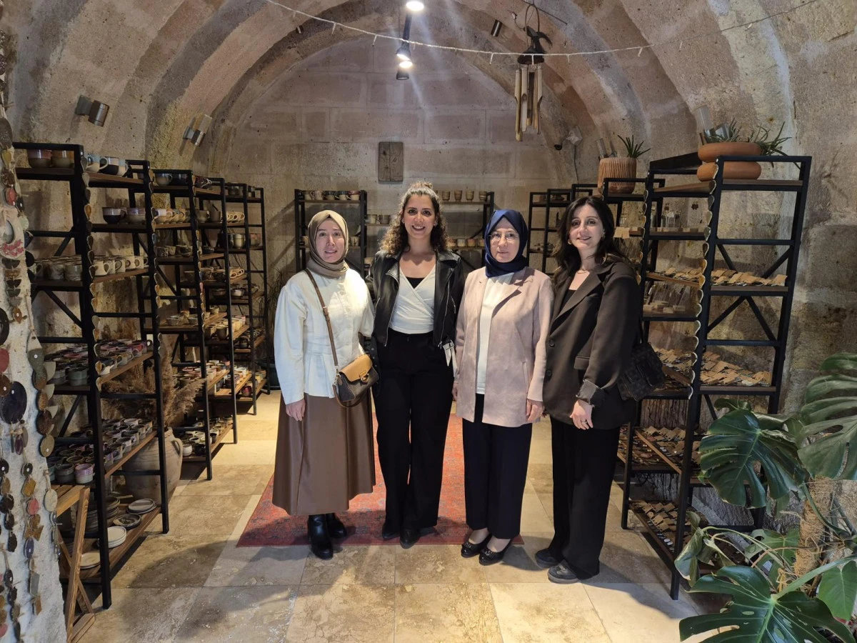 T&uuml;rkiye Birincisi Gaia Cappadocia At&ouml;lyesi&rsquo;ne Anlamlı Ziyaret